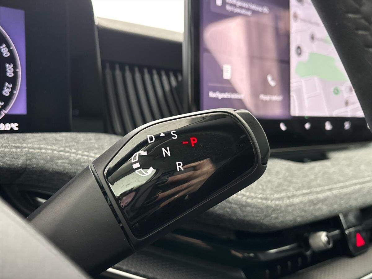 Škoda Superb Kombi 2,0 l 110 kw