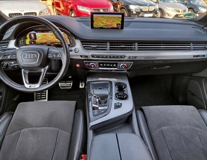 Audi Q7 SUV / Terénní 3,0 l 200 kw