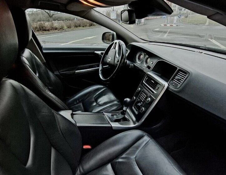 Volvo V60 Kombi 1,6 l 84 kw