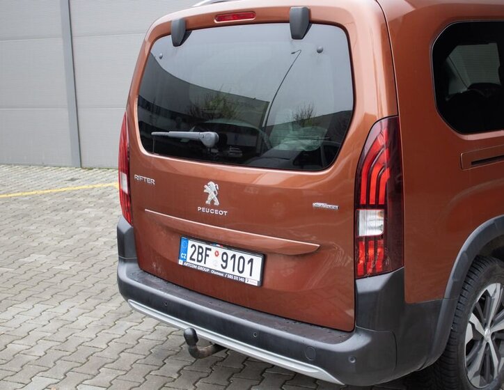 Peugeot Rifter VAN-Minibus 1,5 l 96 kw