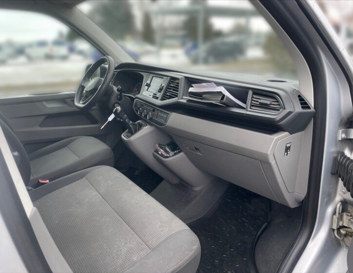 Volkswagen Transporter Skříň 2,0 l 81 kw