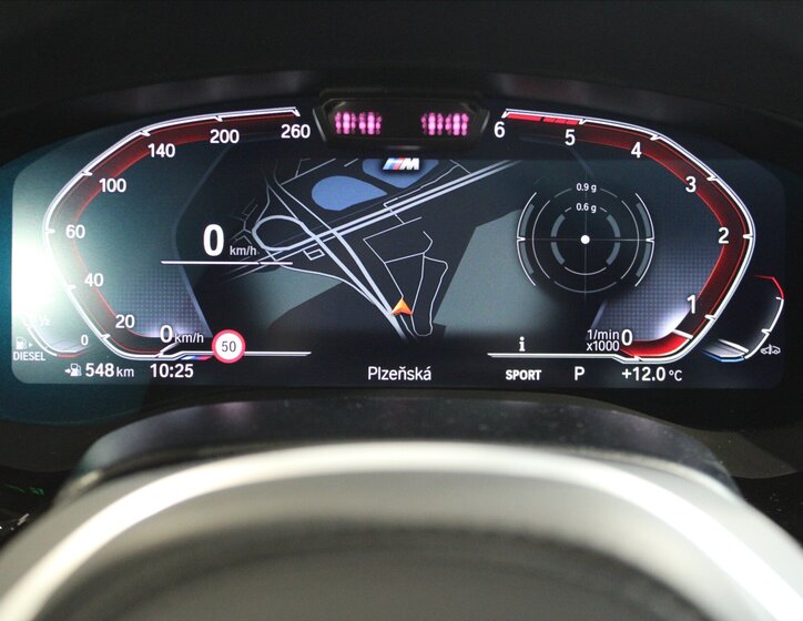 BMW Řada 5 Kombi 3,0 l 210 kw