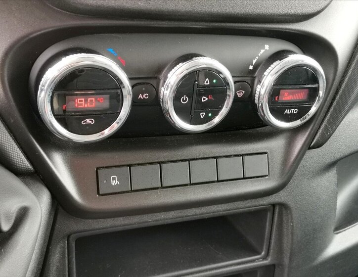 Iveco Daily Ostatní 2,3 l 114 kw