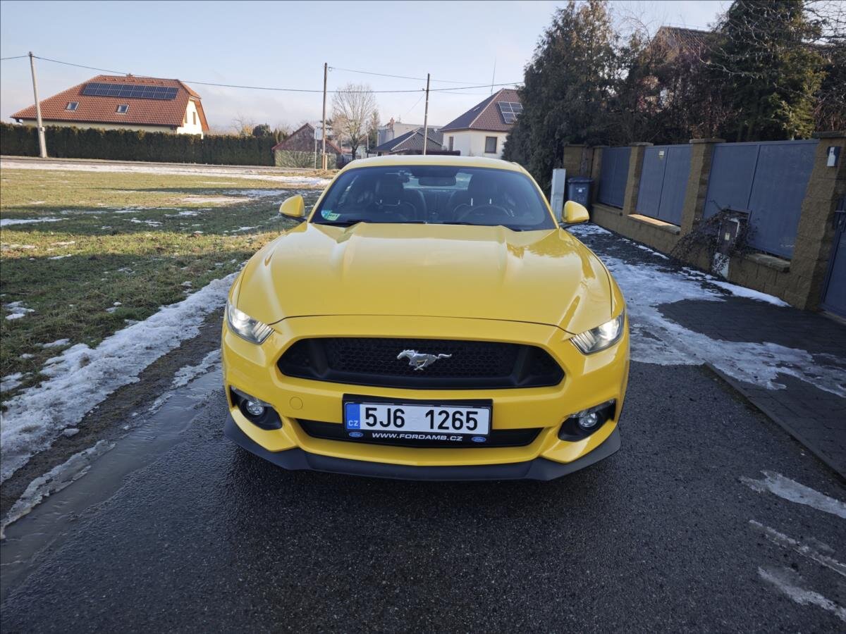 Ford Mustang Kupé 5,0 l 310 kw