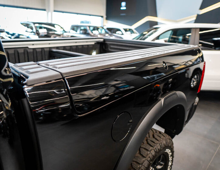 Dodge RAM Pick-up 6,4 l 306 kw