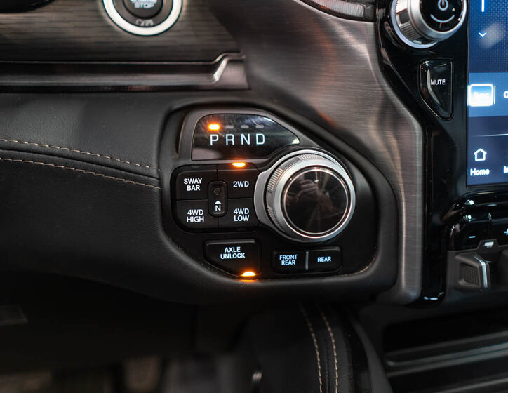 Dodge RAM Pick-up 6,4 l 306 kw