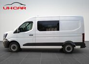 Nissan Interstar 8
