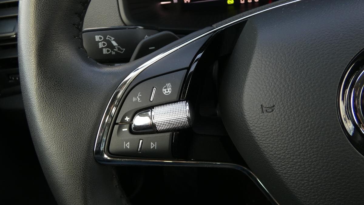 Škoda Karoq SUV / Terénní 1,5 l 110 kw