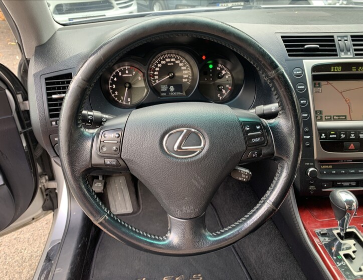 Lexus GS 300 10