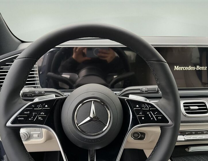 Mercedes-Benz GLE 10