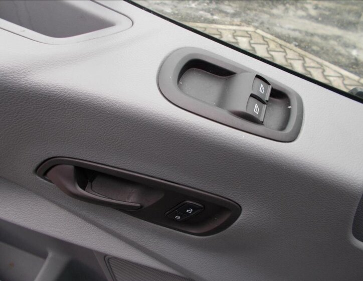 Ford Transit Ostatní 2,0 l 96 kw