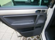 Volkswagen Touareg 11