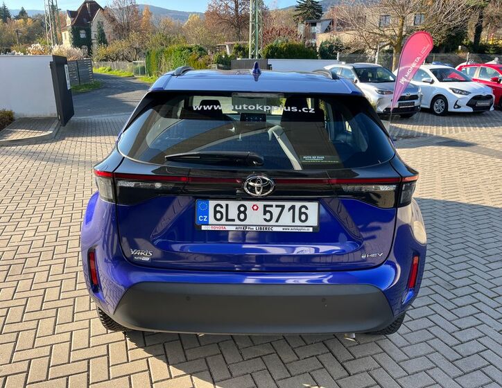 Toyota Yaris Cross 27