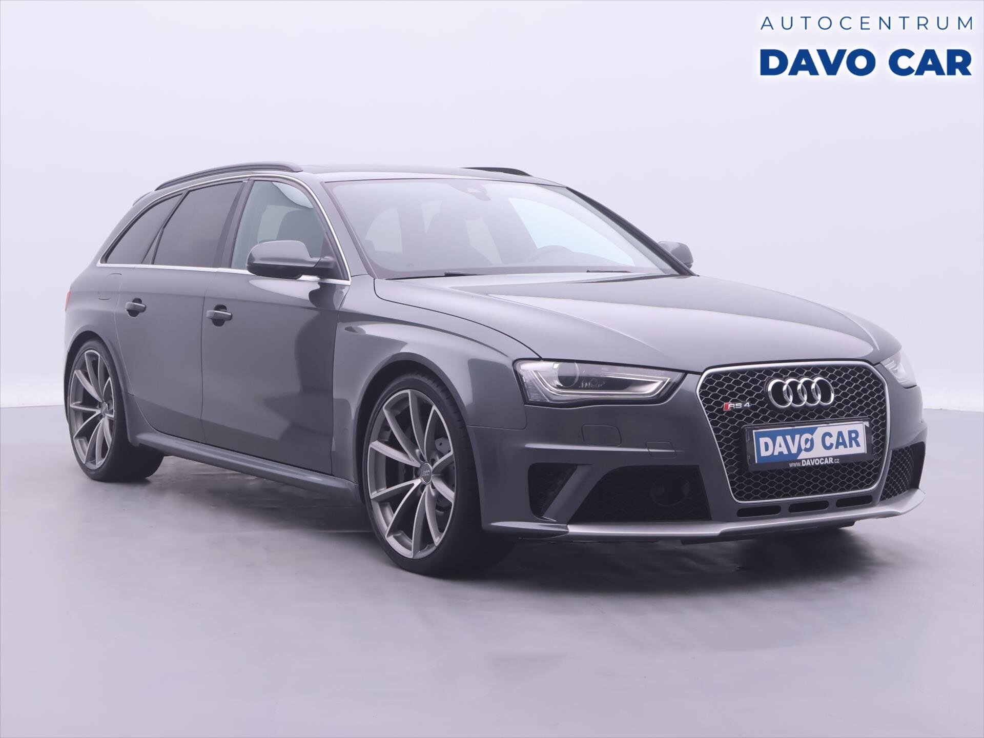 Audi RS 4 Kombi 4,2 l 331 kw