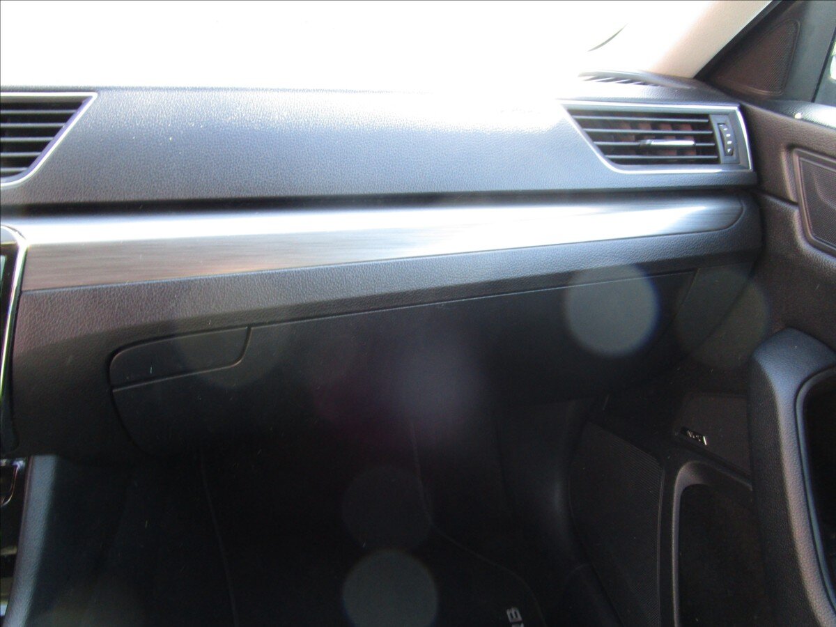 Škoda Superb Kombi 2,0 l 110 kw