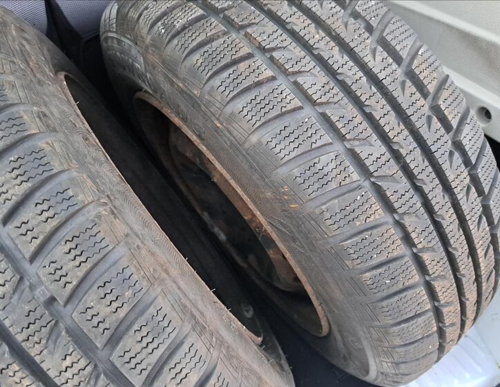 Dacia Sandero Hatchback 1,1 l 54 kw