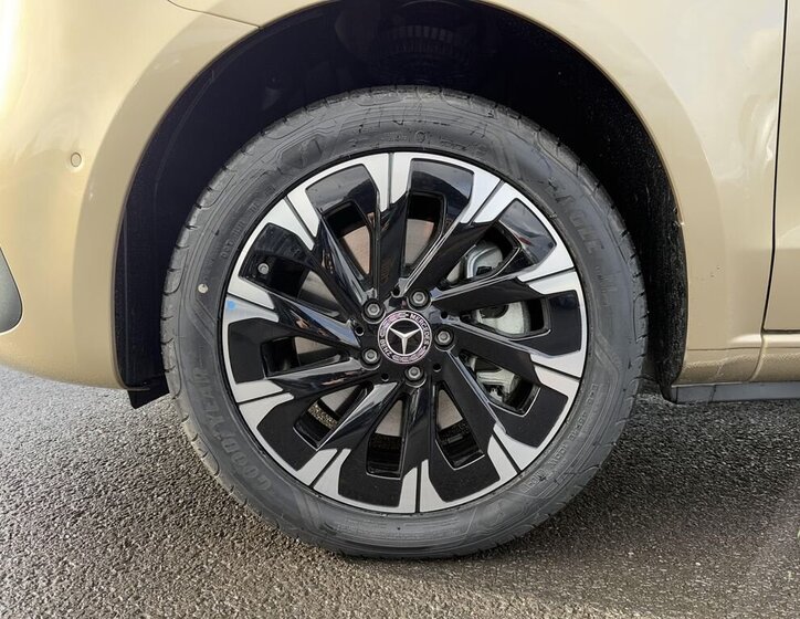 Mercedes-Benz Vito VAN / Minibus 2,0 l 140 kw