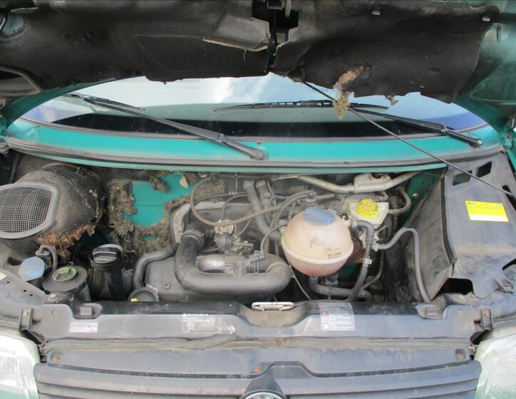 Volkswagen Transporter 16