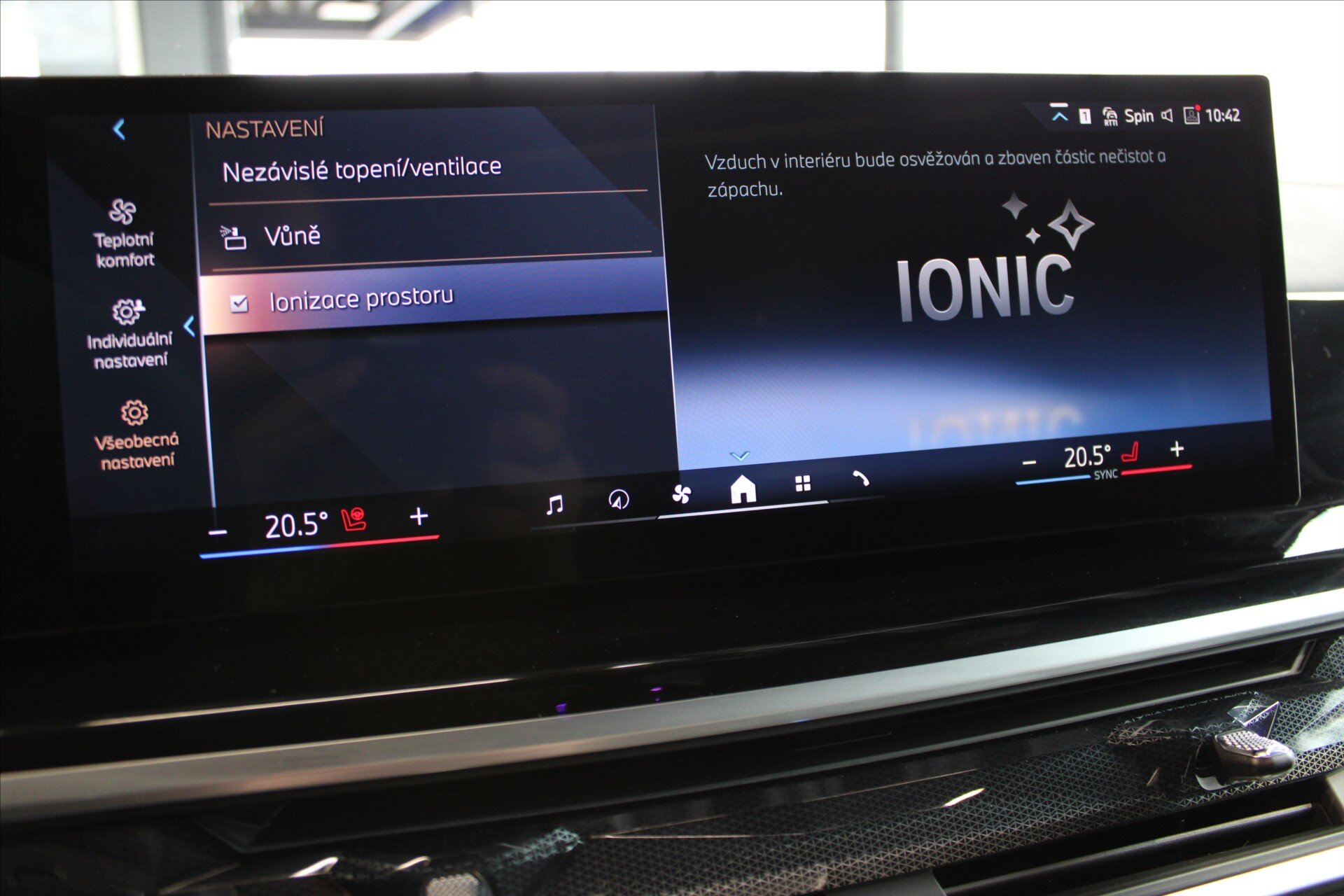 BMW X5 SUV / Terénní 3,0 l 210 kw