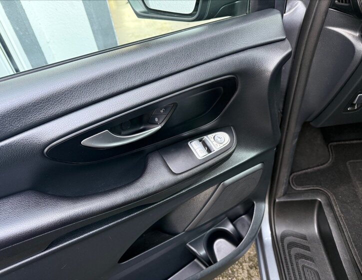 Mercedes-Benz Třídy V 20