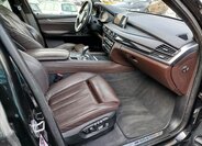 BMW X5 SUV 3,0 l 280 kw