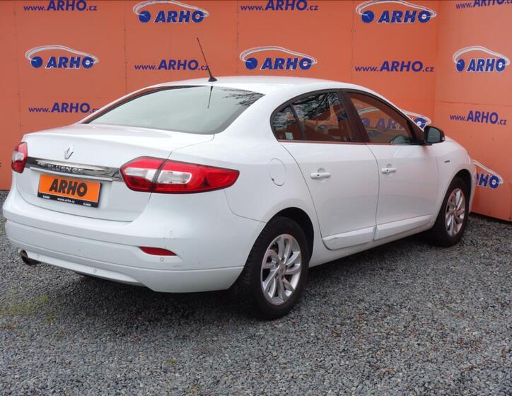 Renault Fluence 7