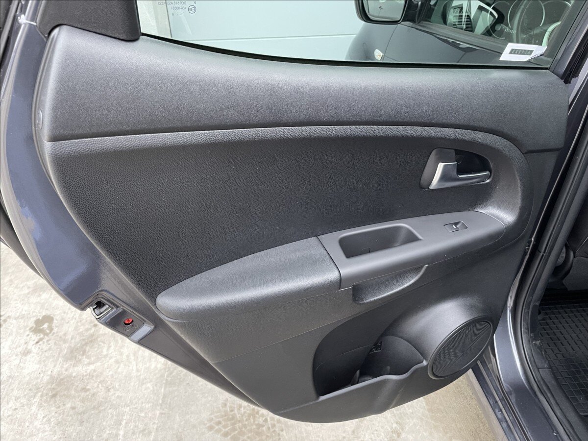 KIA Venga Sedan 1,6 l 91 kw