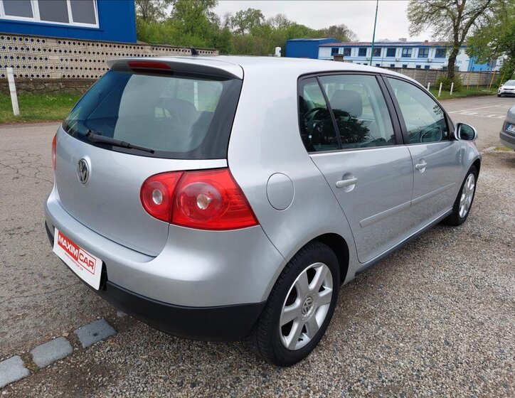 Volkswagen Golf Hatchback 1,4 l 59 kw