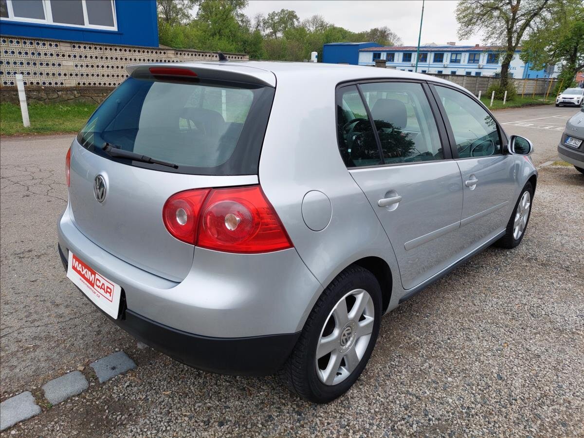 Volkswagen Golf Hatchback 1,4 l 59 kw