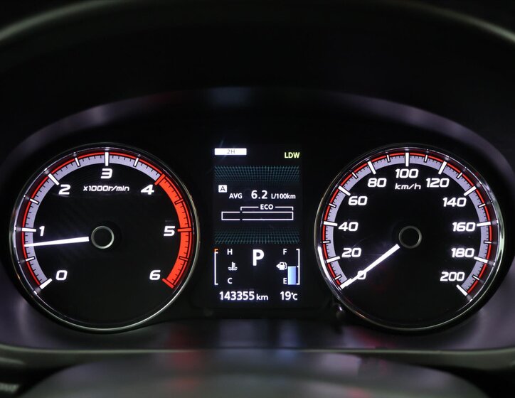 Mitsubishi L200 Pick-up 2,3 l 110 kw