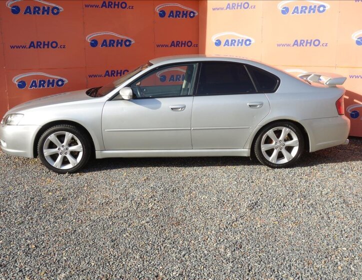 Subaru Legacy Sedan / Limuzína 2,5 l 121 kw