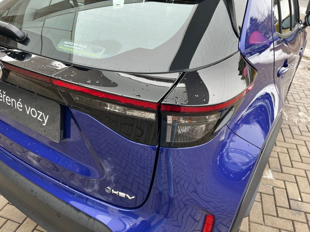 Toyota Yaris Cross SUV 1,5 l 68 kw