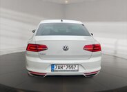 Volkswagen Passat 5