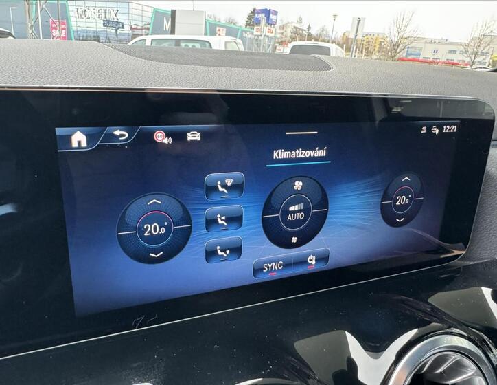 Mercedes-Benz GLA 20