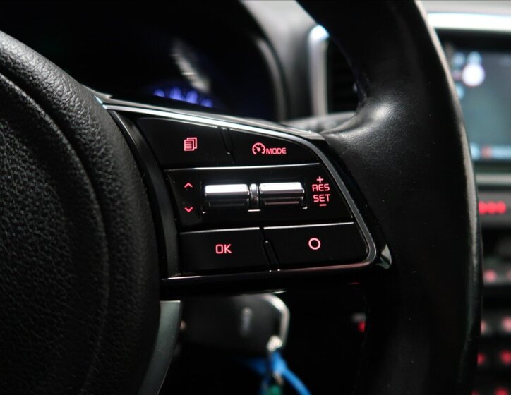 KIA Sportage SUV 1,6 l 97 kw