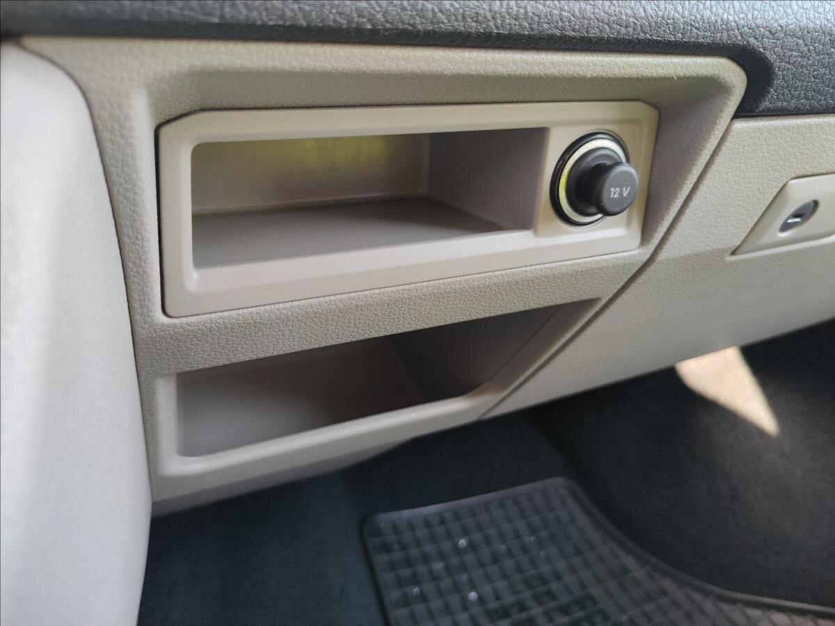 Volkswagen Caravelle MPV 2,0 l 150 kw