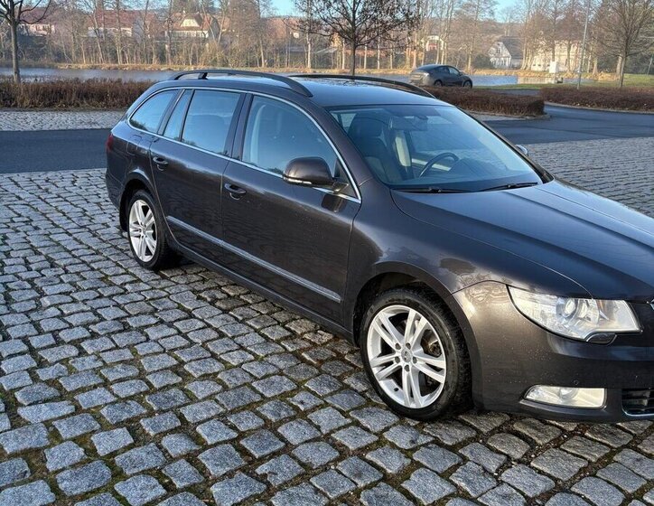 Škoda Superb Kombi 0,0 125 kw