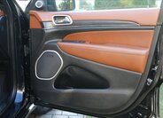 Jeep Grand Cherokee 38