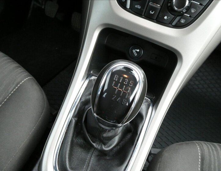 Opel Astra Kombi 1,4 l 88 kw