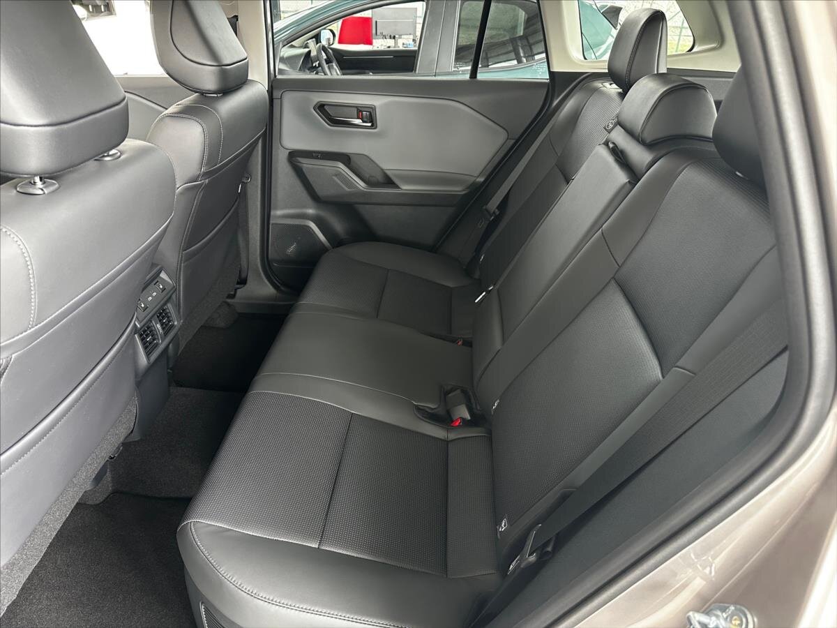 Toyota RAV4 SUV / Terénní 0,0 105 kw