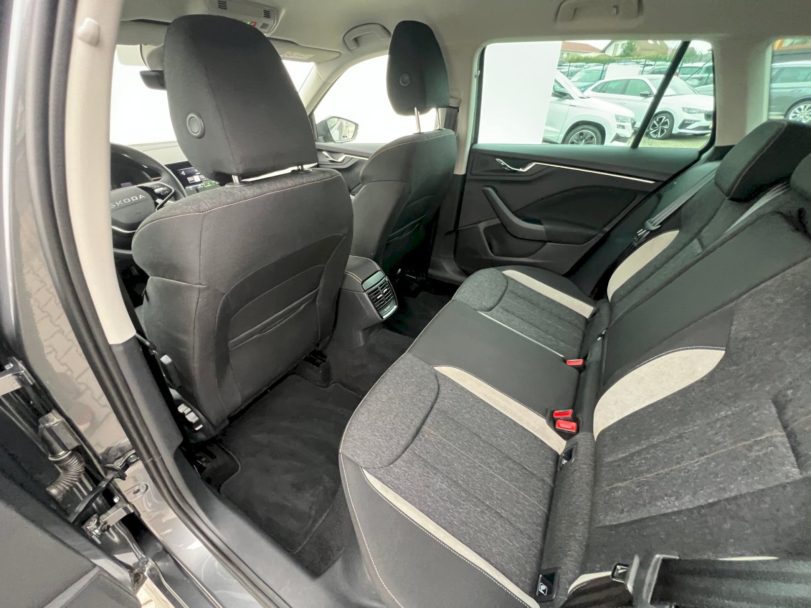 Škoda Kamiq Hatchback 1,0 l 85 kw