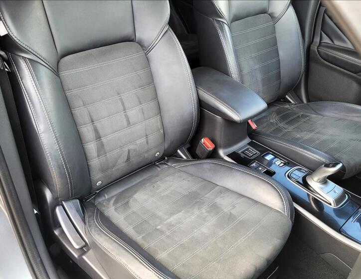 Mitsubishi Outlander 11