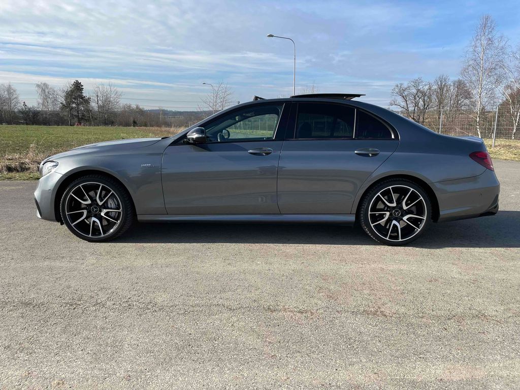 Mercedes-Benz Třídy E