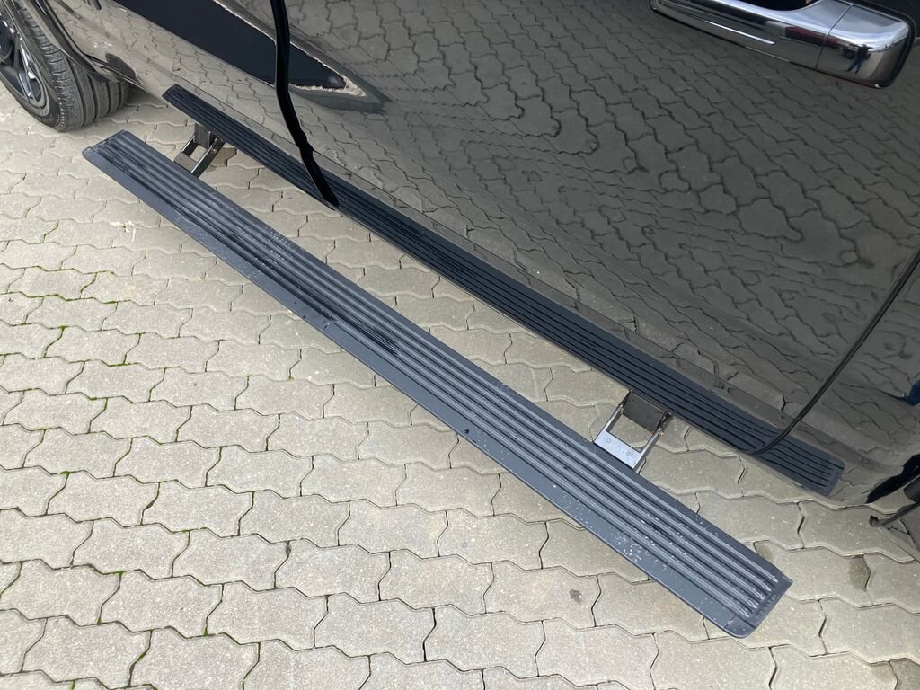 Dodge RAM Pick-up 3,0 l 403 kw