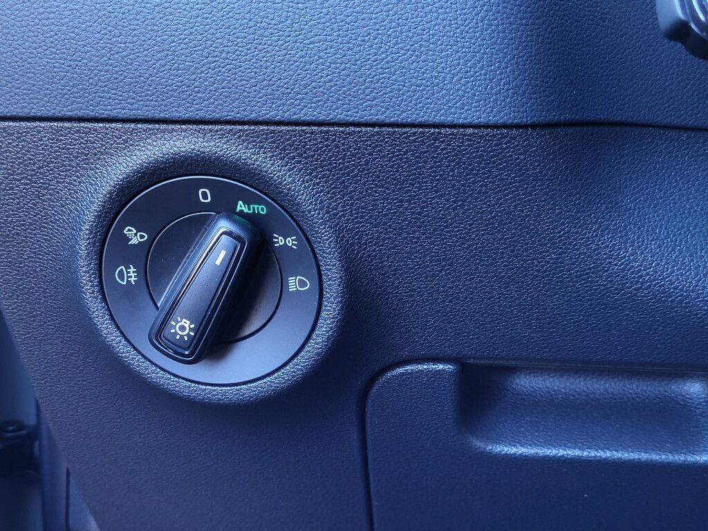 Škoda Karoq SUV / Terénní 1,5 l 110 kw