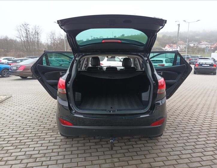 Hyundai ix35 SUV / Terénní 2,0 l 100 kw