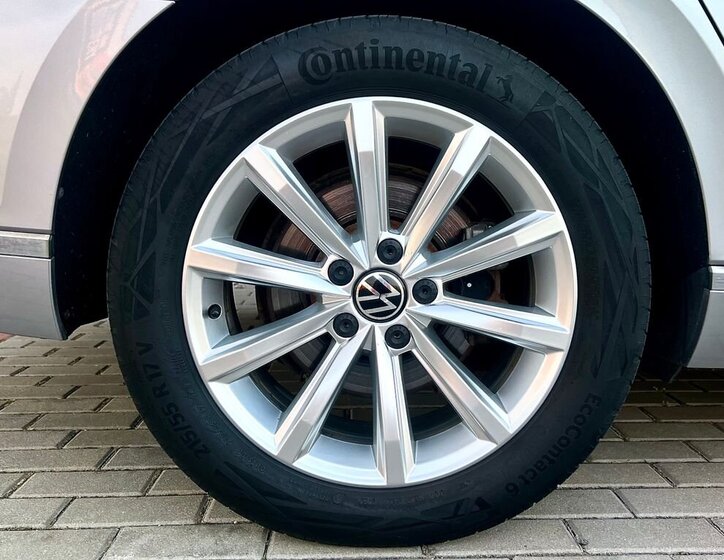 Volkswagen Passat Kombi 2,0 l 110 kw
