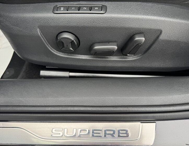 Škoda Superb Sedan 2,0 l 110 kw