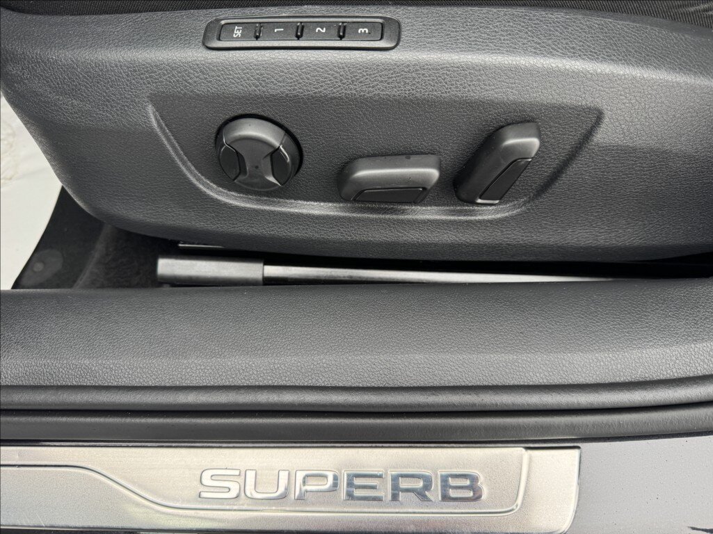 Škoda Superb Sedan 2,0 l 110 kw