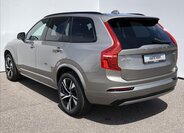 Volvo XC90 SUV / Terénní 2,0 l 173 kw